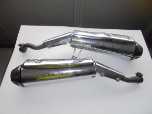 ＧＳＲ250　サイレンサー　上 (1)